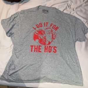 Funny gray Christmas Santa shirt- I do it for the Ho’s size 4X